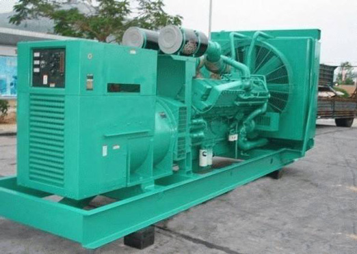 让胡路75kw康明斯柴油发电车出租图片 让胡路75kw康明斯柴油发电车出租图片